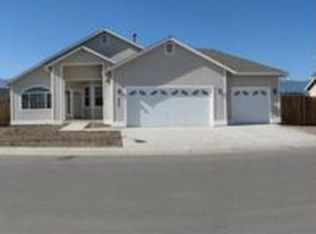 1484 Cardiff Dr, Gardnerville, NV 89410