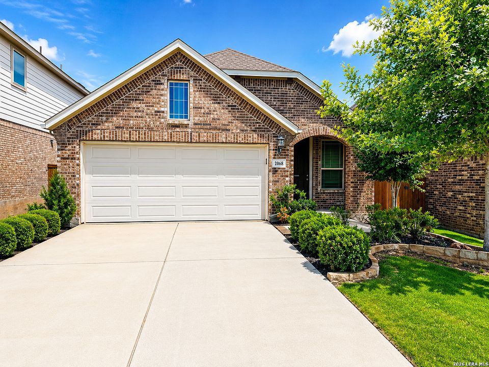 1st image of 2068 COWAN DR
