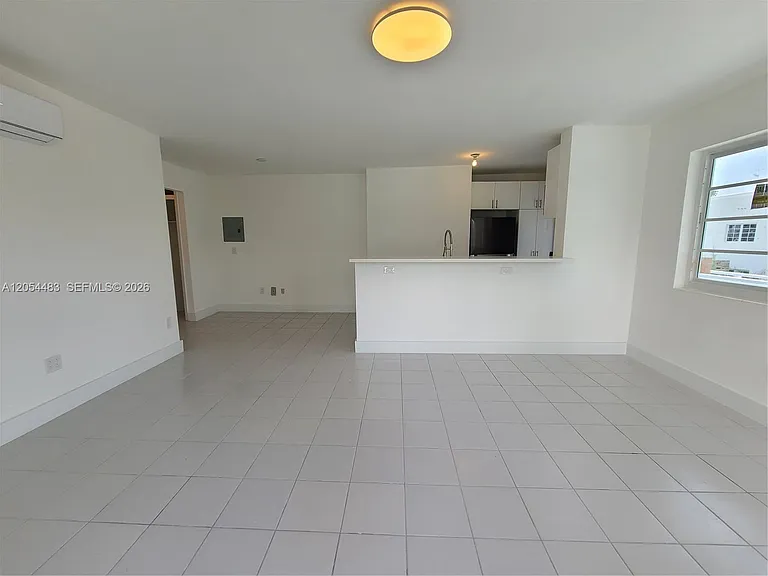 901 10th St #8 — Photo 13