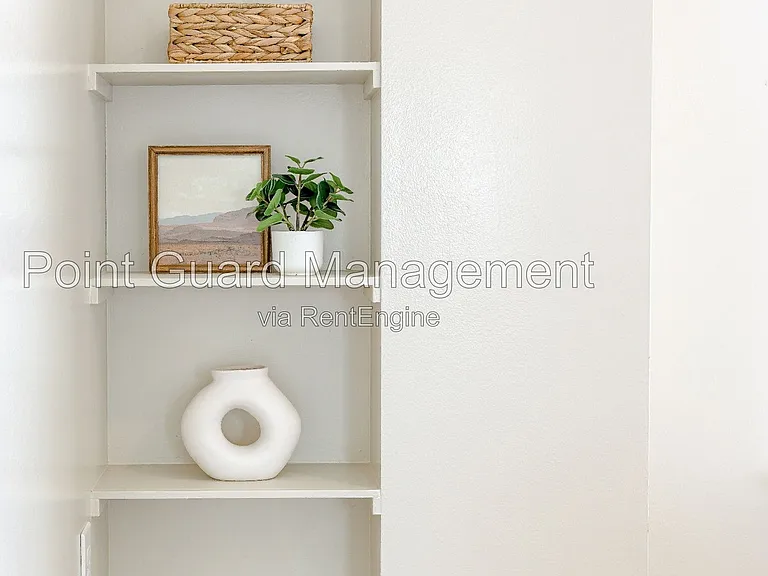 Modern Heights — Photo 131