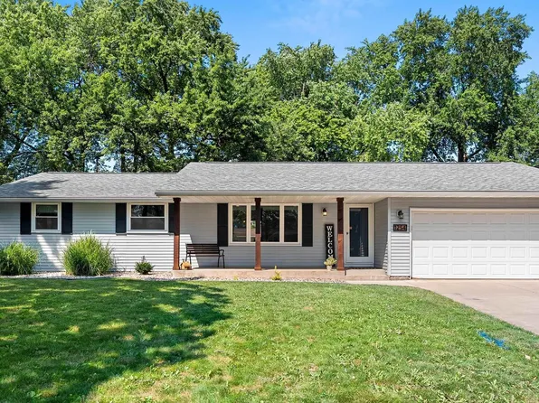 1254 April Ln, Green Bay, WI 54304