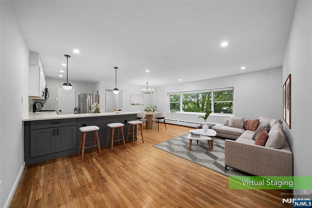 1565 Center Ave photo 1