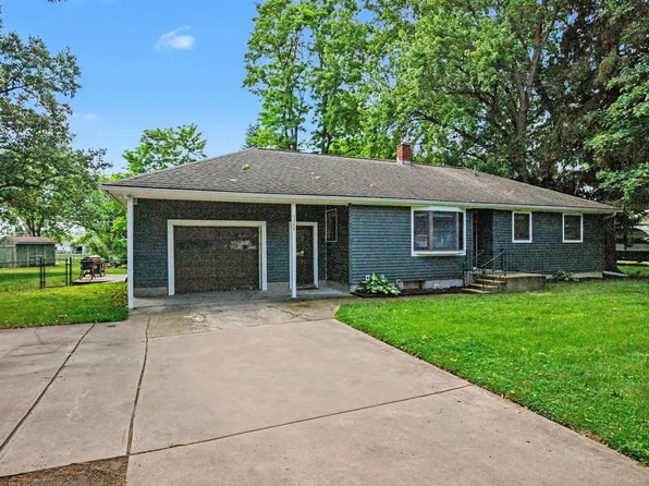 1200 E X Ave, Vicksburg, MI 49097