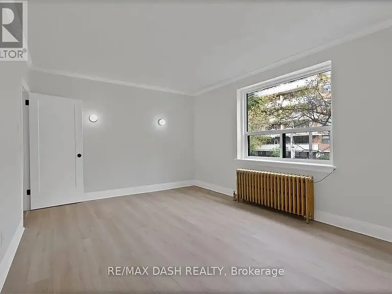 50 Raglan Ave #5 — Photo 10