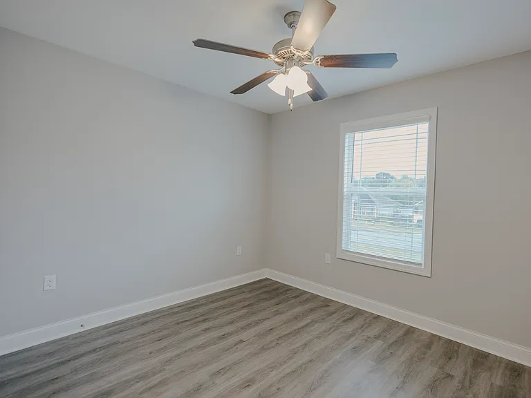 Front Guest Bedroom
