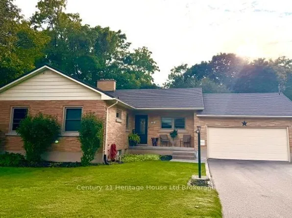 31 Parkwood Dr, Tillsonburg, ON N4G 2B7