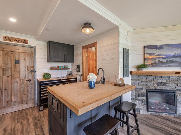2nd image of 11591 Snowpeak Way #304