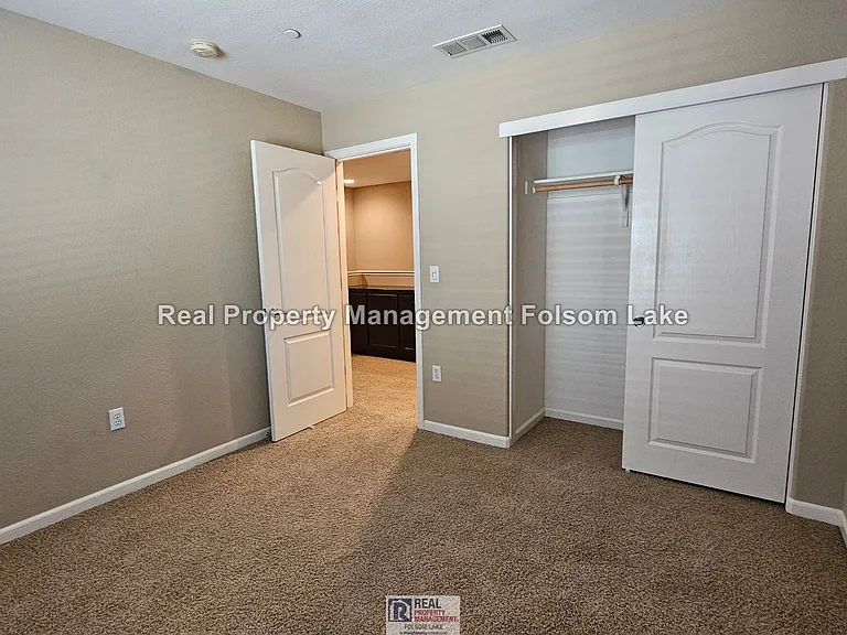 303 Cezanne Ln — Photo 11