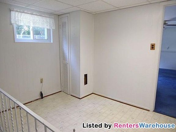 4th image of 1250 Aster Dr