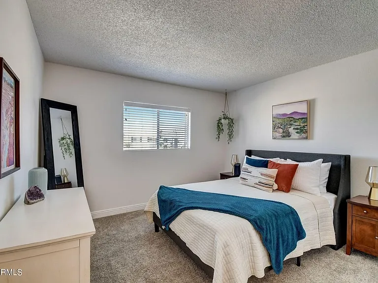 1015 E Concorda Dr — Photo 13