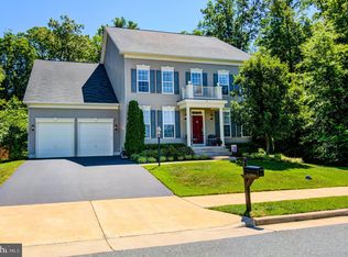 8 Garnet Way, Fredericksburg, VA 22405