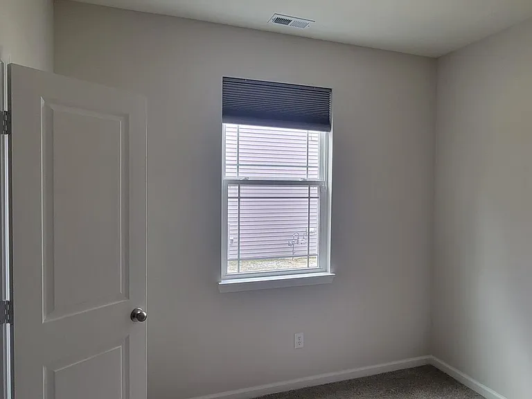 6669 Dunkirk Dr — Photo 38