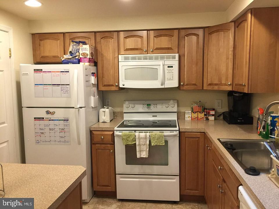 1st image of 12316 Wadsworth Way #3