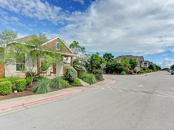 2nd image of 4601 Esper Ln #319