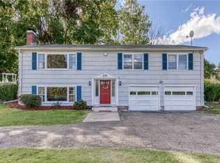 28 Longmeadow Rd, Shelton, CT 06484