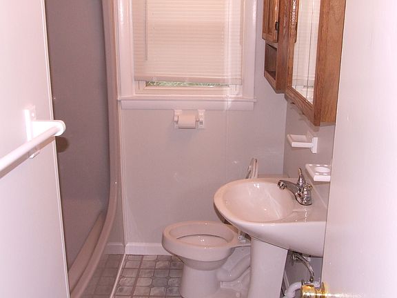 2nd image of 2131 Sanborn Dr