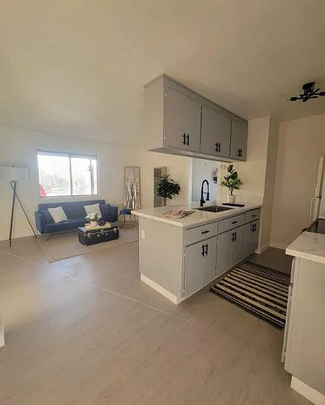 2375 Notre Dame Blvd #10 — Photo 4