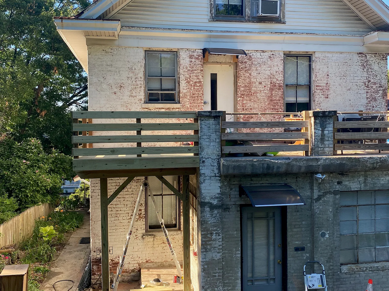 645 Riddle Rd — Photo 3