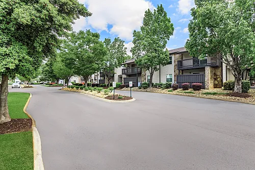 Laurel Ridge Apartments Photo 1