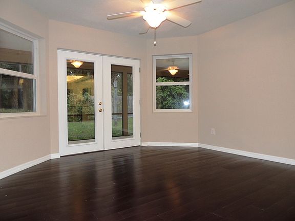 2nd image of 44 Frankford Ln