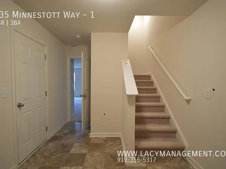 635 Minnestott Way #1 — Photo 6