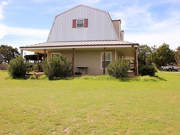 3rd image of 201 Cedar Ln