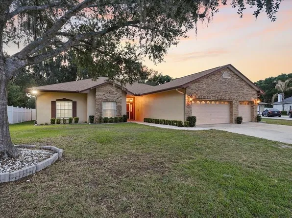 448 Lake Harris Dr, Lakeland, FL 33813