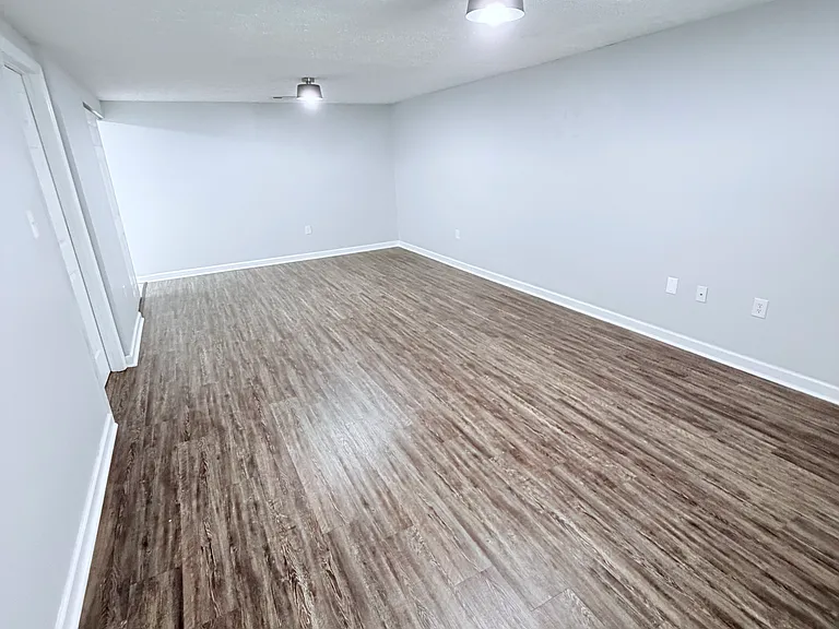 2809 Sood Rd — Photo 24