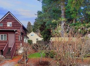 4005 33rd Ave W, Seattle, WA 98199
