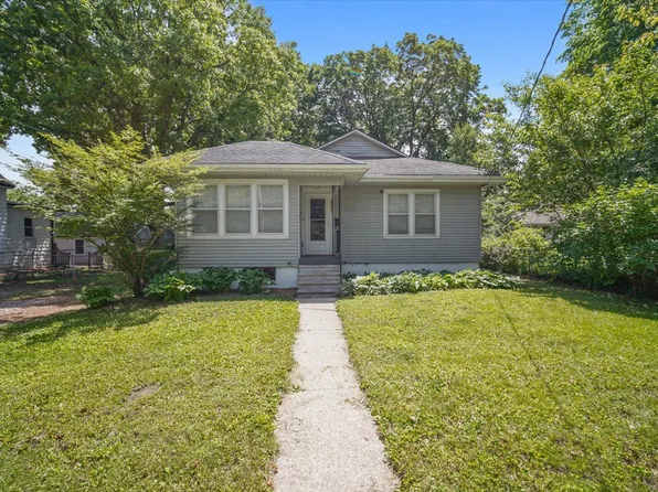 803 Osage St, Normal, IL 61761