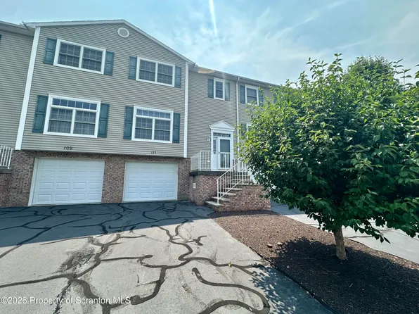 111 Parkland Dr Building 27, Clarks Summit, PA 18411