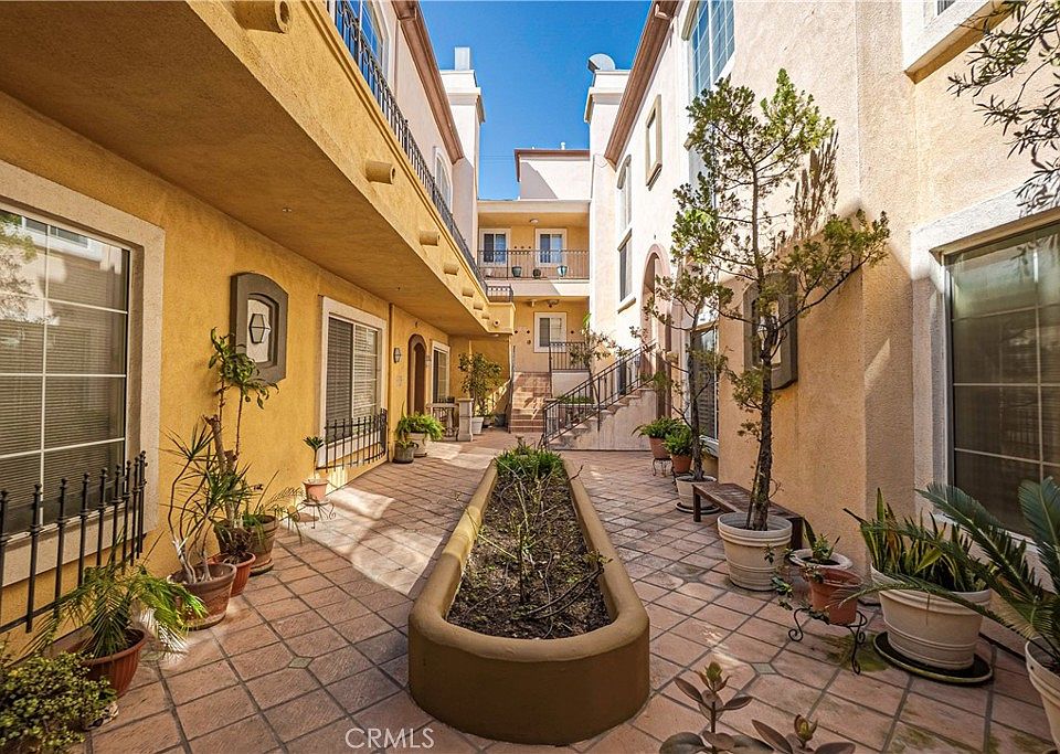 7111 La Tijera Blvd APT D101, Los Angeles, CA 90045 | Zillow