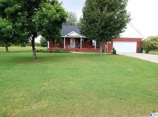108 Blue Water Dr, Hazel Green, AL 35750