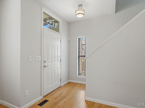 4th image of 4155 McPherson Ave