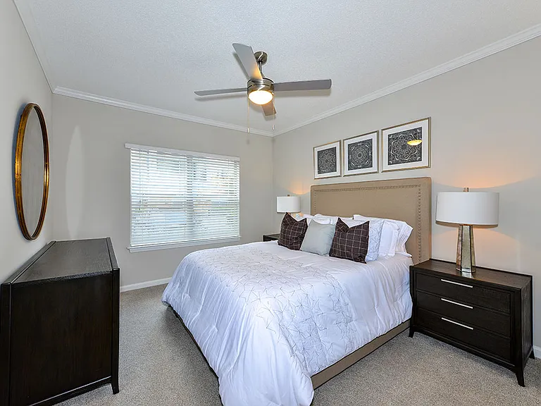 LYV Buckhead — Photo 10