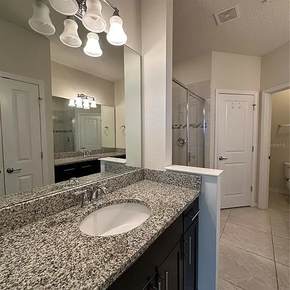 527 Piazza Point — Photo 32