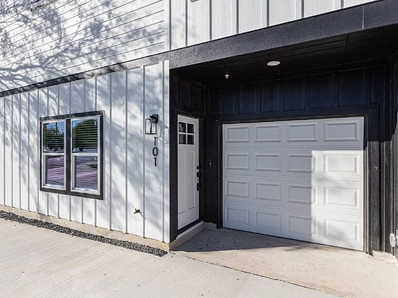 4th image of 327 Bee St #102