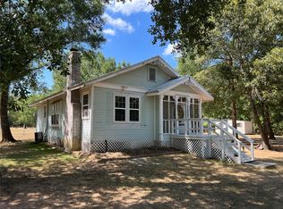 26465 Royal Oak Dr, Waller, TX 77484