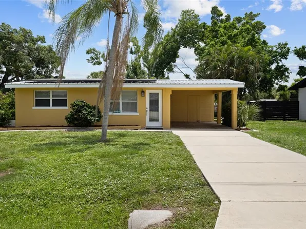4065 Asbury Pl, Sarasota, FL 34233