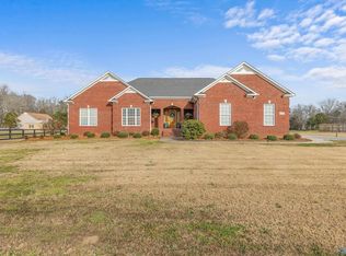 123 Paint Rock Rd, New Hope, AL 35760