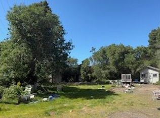 87983 Rhododendron Dr, Florence, OR 97439