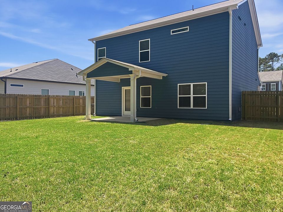 2nd image of 56 Bennett Way SE