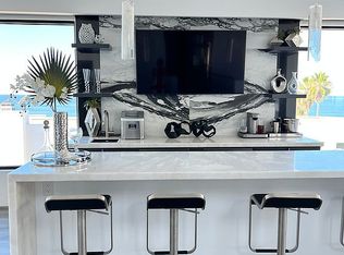 224 29th St, Manhattan Beach, CA 90266