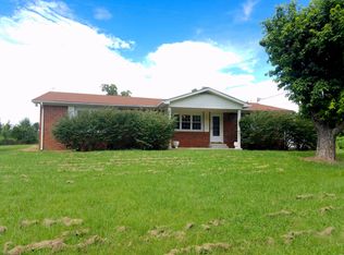 7737 Sparta Hwy, Sparta, TN 38583