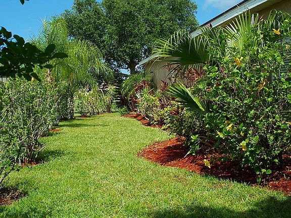 2nd image of 1524 Bonita Bluff Ct