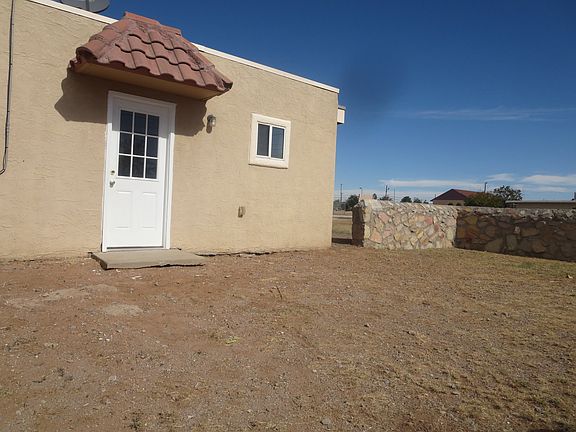 Nice Enclosed Back Yard with Entry to Master Bedroom