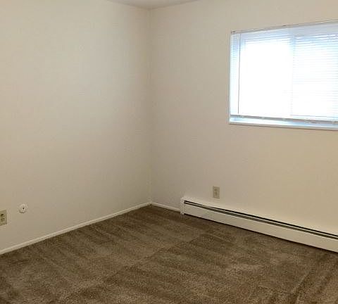 4th image of 1100 W Michigan Ave APT 20