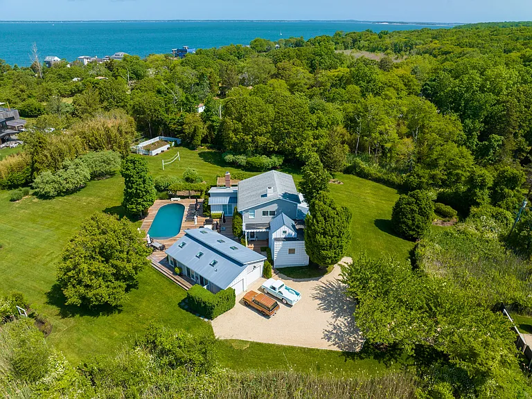 35 Edgemere Dr — Photo 19
