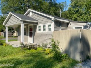 210 Burton Ave, Dunn, NC 28334