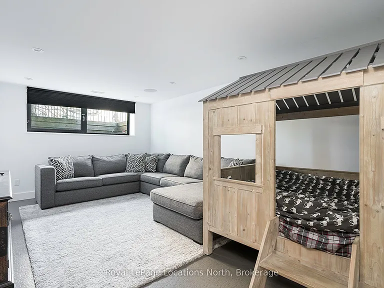 120 Craigleith Rd — Photo 29